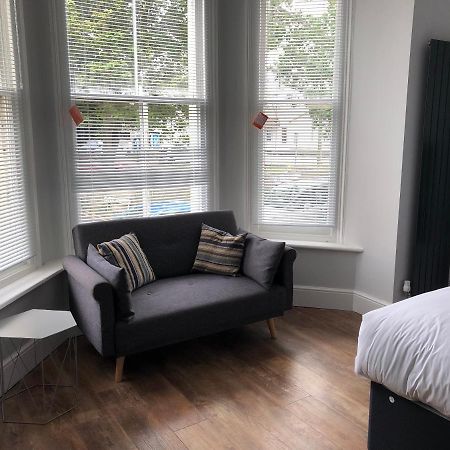 The Hamlet Guest Rooms Folkestone Exterior photo
