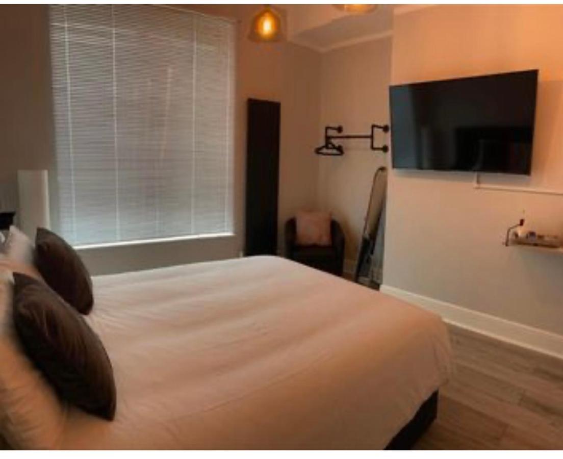 The Hamlet Guest Rooms Folkestone Exterior photo